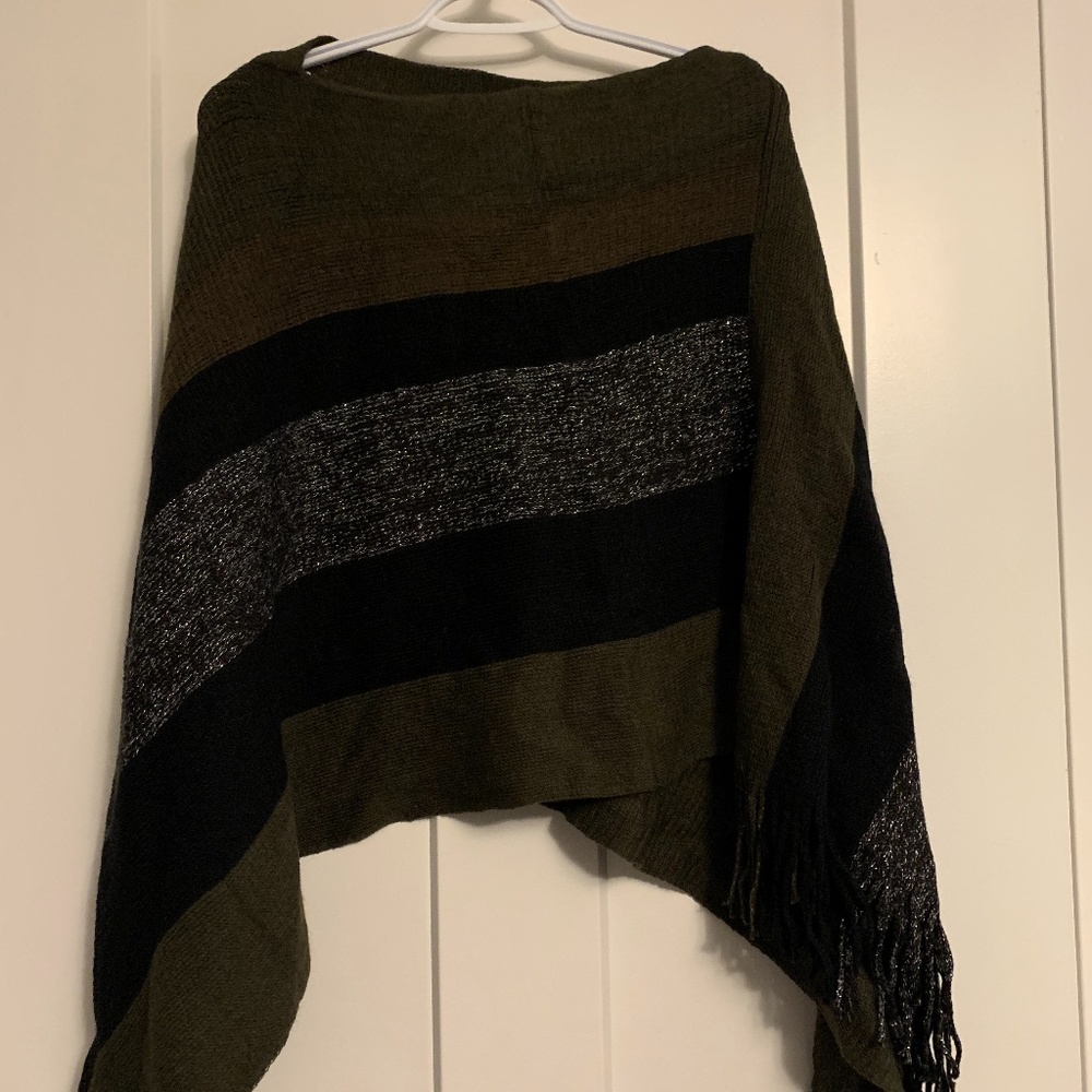Ladies poncho